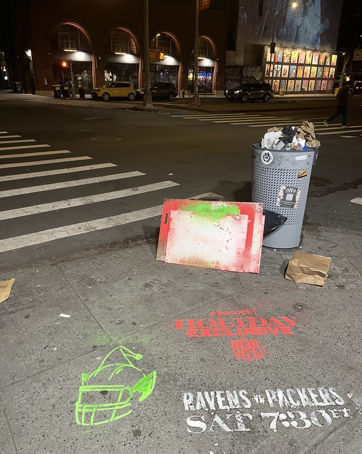 Elizabeth St & E Houston St